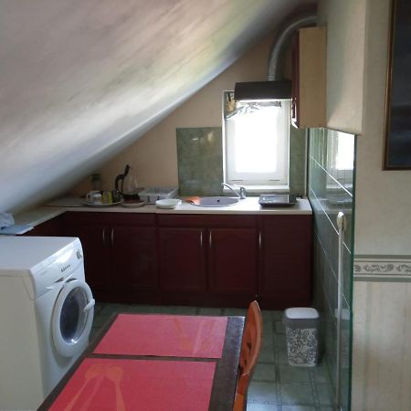 Apartment In Kauguri Jūrkalne Eksteriør billede